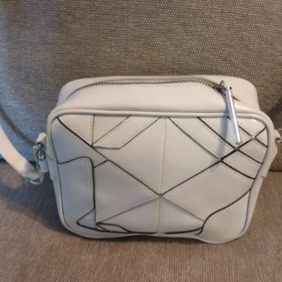 ❤️3.1 PHILLIP LIM WHITE CROSSBODY Handbag Purse - Picture 1 of 6